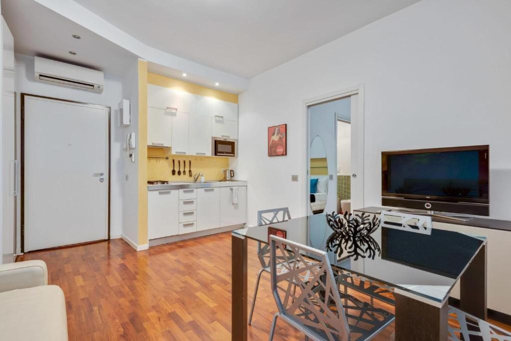Amazing Apt In The Heart Of Pta Venezia มิลาน ภายนอก รูปภาพ